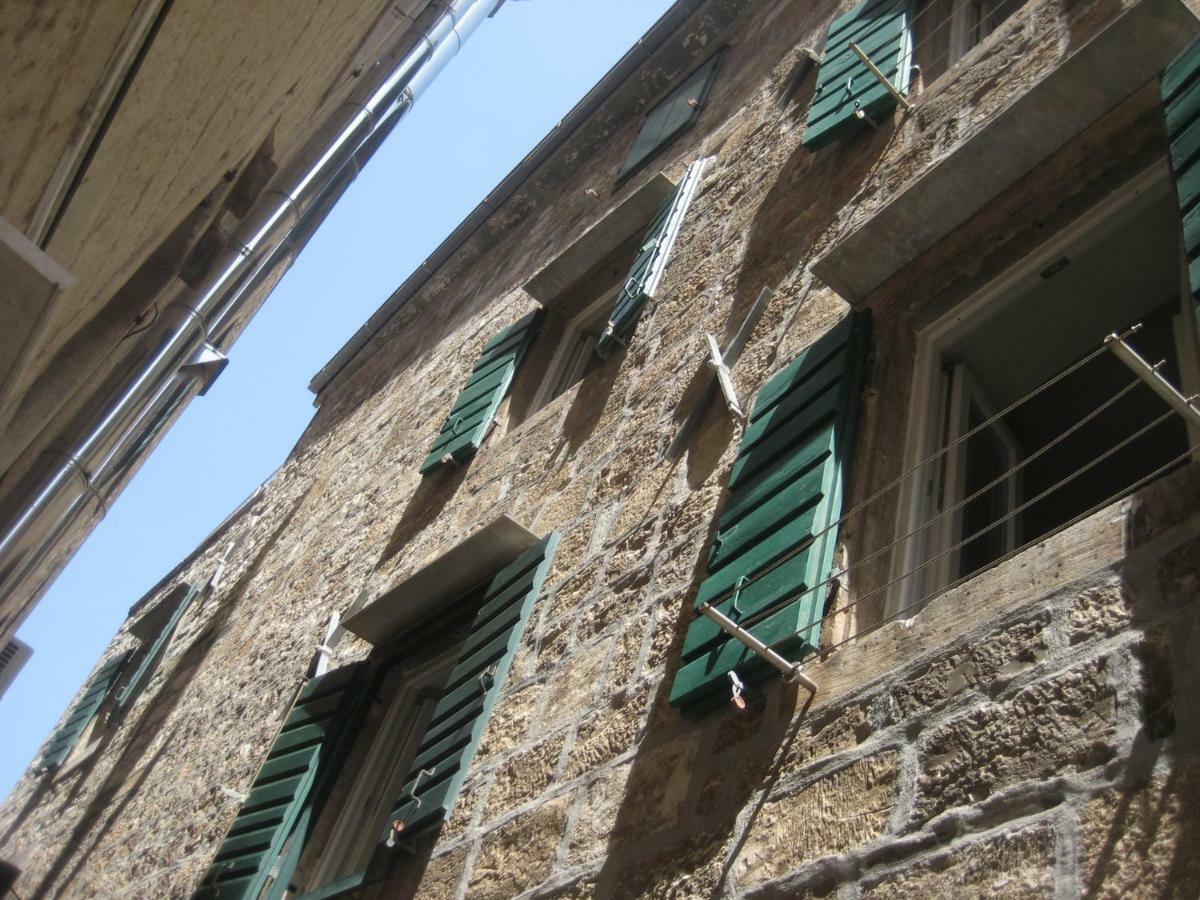 Gala Apartments 코미자 외부 사진
